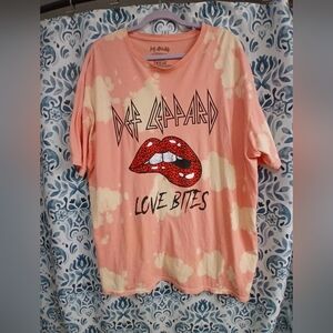 Def Leppard Graphic Tee